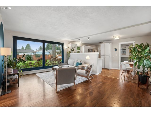 9016 MT BAKER Ave, Vancouver, WA 98664