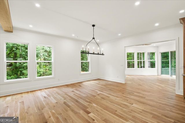 132 Lakeshore Drive NE, Marietta, GA 30067