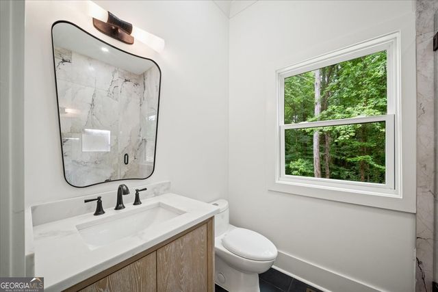 132 Lakeshore Drive NE, Marietta, GA 30067