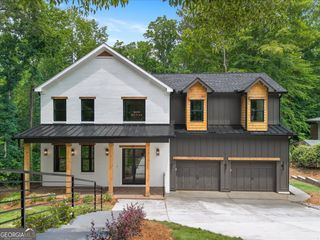 132 Lakeshore Drive NE, Marietta, GA 30067