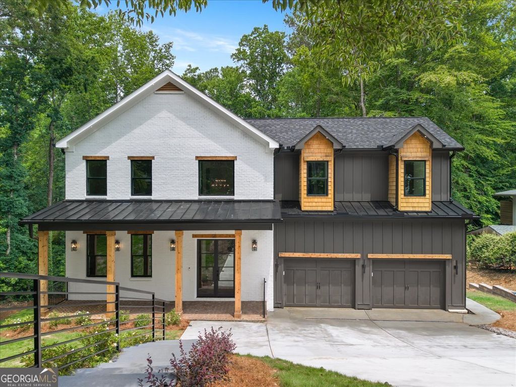 132 Lakeshore Drive NE, Marietta, GA 30067