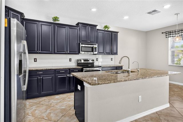 3558 BRACKNELL COURT, Land O Lakes, FL 34638