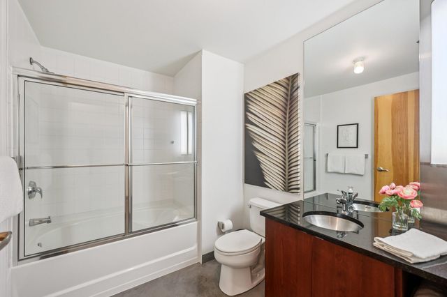 2929 Chicago Avenue 1105, Minneapolis, MN 55407