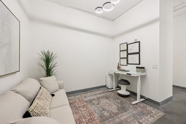 2929 Chicago Avenue 1105, Minneapolis, MN 55407