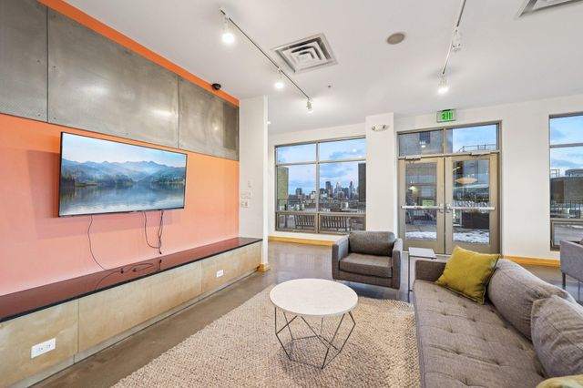 2929 Chicago Avenue 1105, Minneapolis, MN 55407