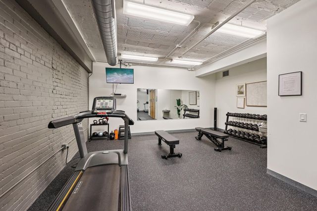 2929 Chicago Avenue 1105, Minneapolis, MN 55407