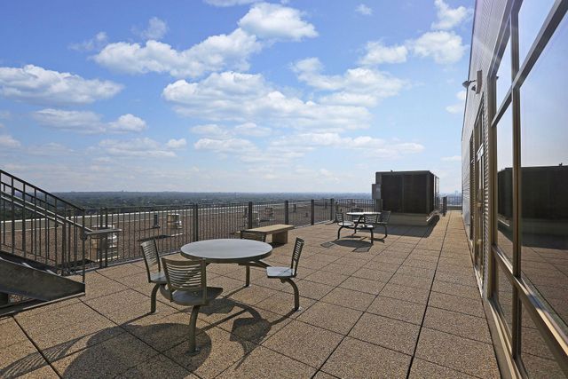 2929 Chicago Avenue 1105, Minneapolis, MN 55407