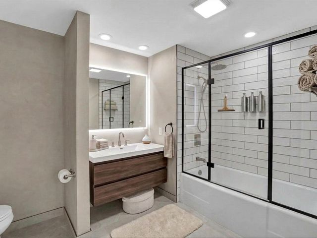 50 East Road 12f, Delray Beach, FL 33483