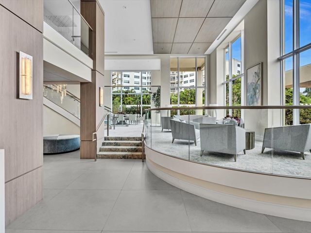 50 East Road 12f, Delray Beach, FL 33483