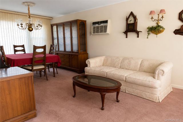 1108 McDonald Avenue, Wantagh, NY 11793