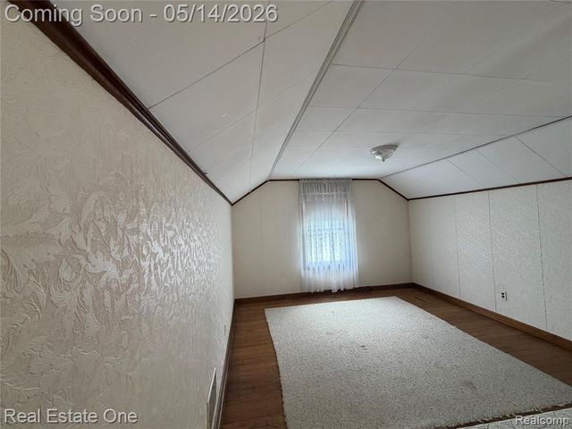 15617 Thomas Avenue, Allen Park, MI 48101