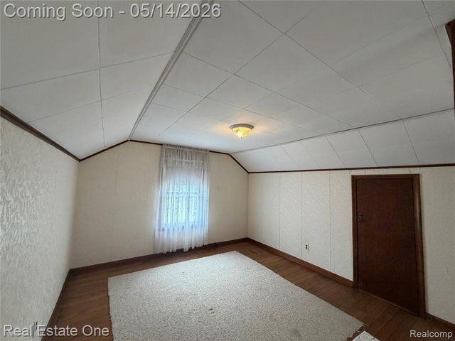 15617 Thomas Avenue, Allen Park, MI 48101