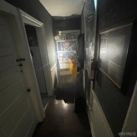 81 Moreland Street, Buffalo, NY 14206