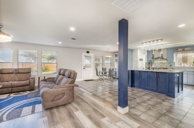 2904 Torreya Drive, Mckinney, TX 75071