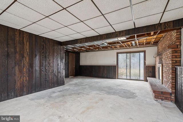 13 HIDDEN DR, Lindenwold, NJ 08021