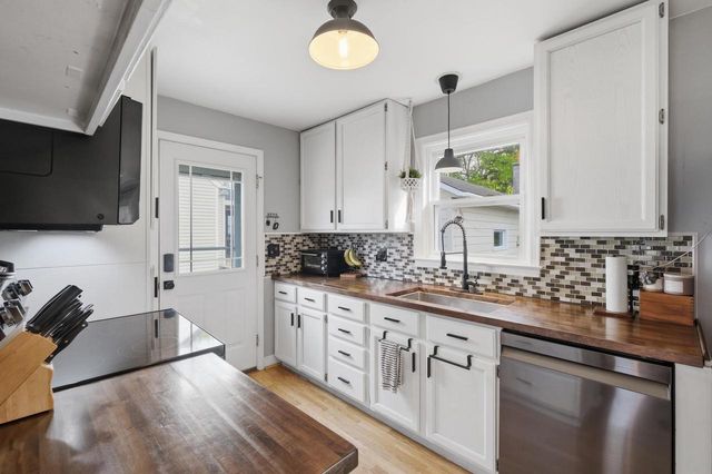 209 Oak Street, Sun Prairie, WI 53590