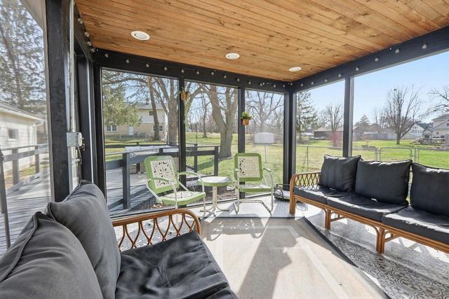 209 Oak Street, Sun Prairie, WI 53590