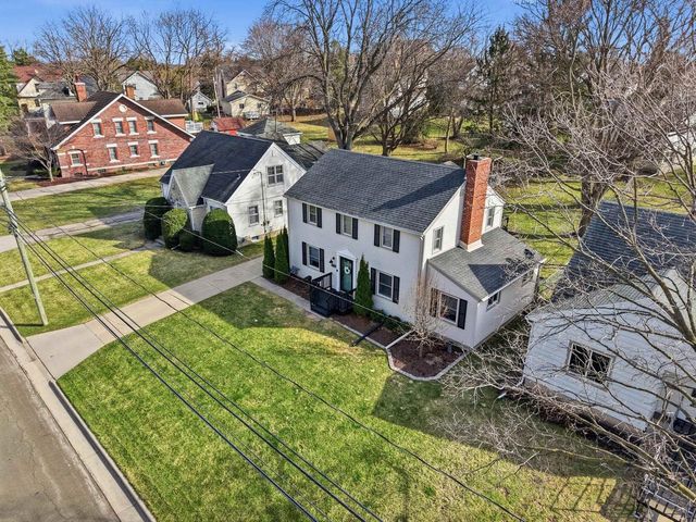 209 Oak Street, Sun Prairie, WI 53590