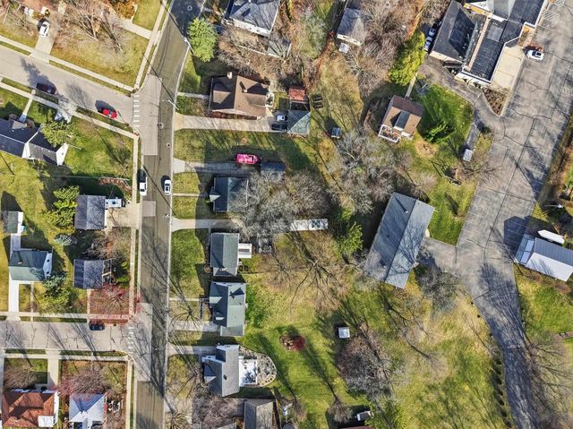 209 Oak Street, Sun Prairie, WI 53590