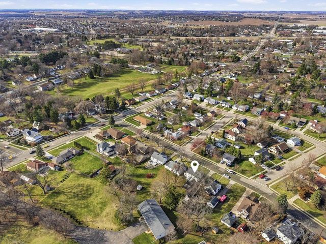 209 Oak Street, Sun Prairie, WI 53590
