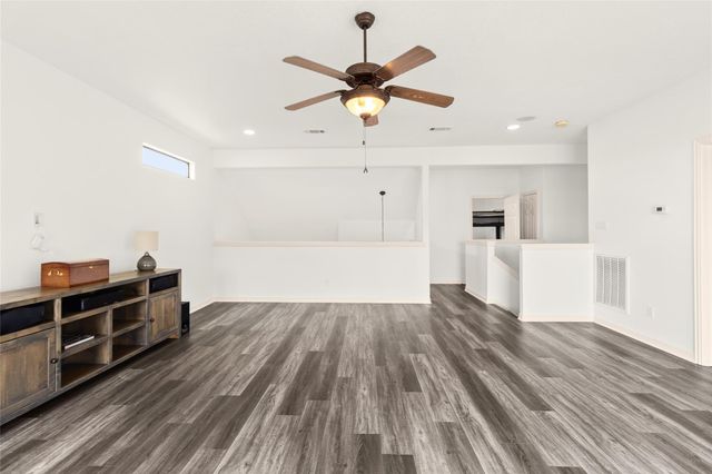 350 Old Aqua Landing E, Conroe, TX 77356