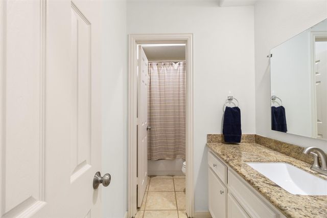 350 Old Aqua Landing E, Conroe, TX 77356