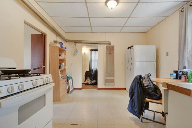 2856 W 38th Place, Chicago, IL 60632