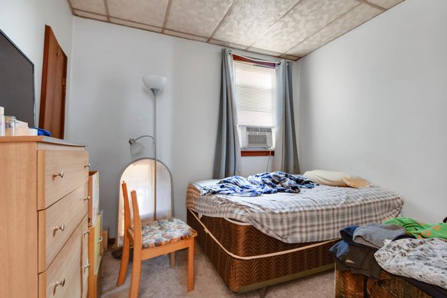 2856 W 38th Place, Chicago, IL 60632