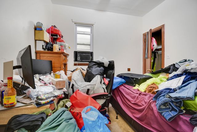 2856 W 38th Place, Chicago, IL 60632