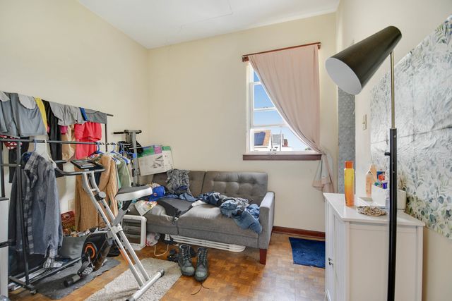 2856 W 38th Place, Chicago, IL 60632