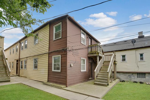 2856 W 38th Place, Chicago, IL 60632