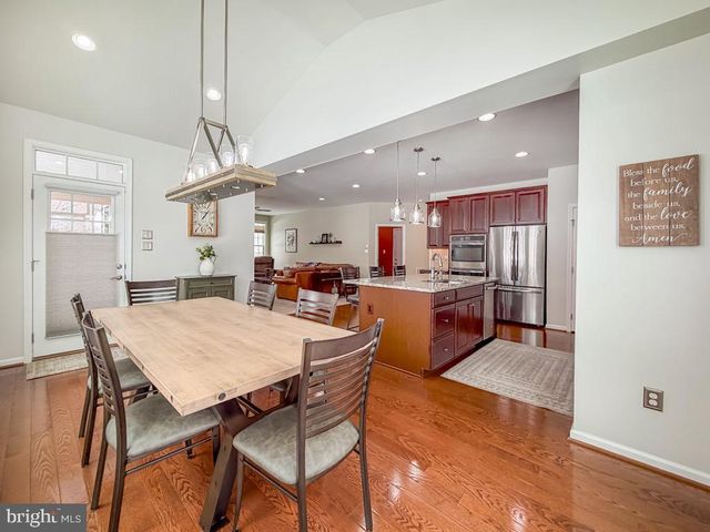 1024 SCHOOL LN, Southampton, PA 18966