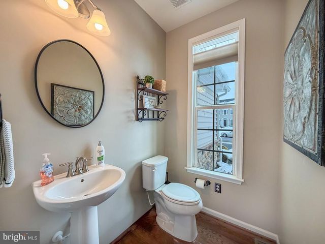 1024 SCHOOL LN, Southampton, PA 18966