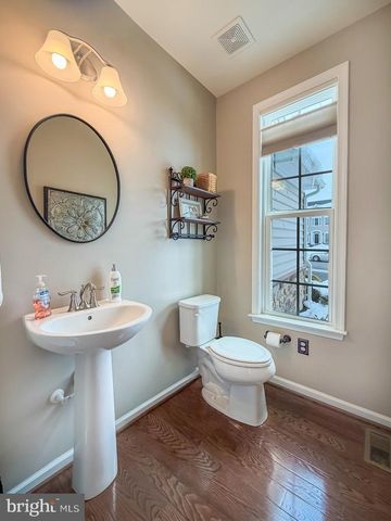 1024 SCHOOL LN, Southampton, PA 18966