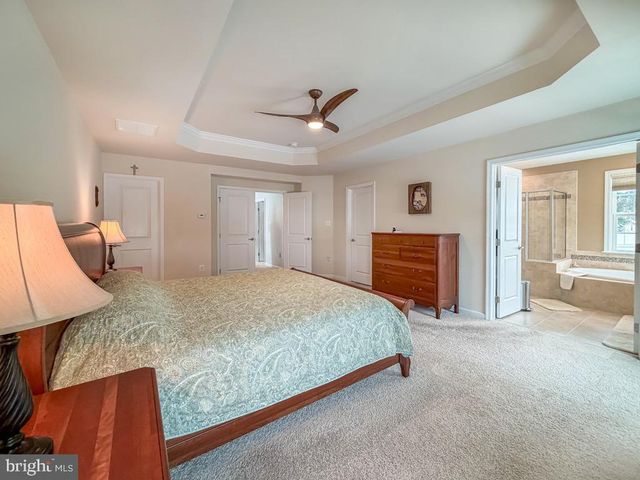 1024 SCHOOL LN, Southampton, PA 18966