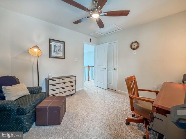 1024 SCHOOL LN, Southampton, PA 18966