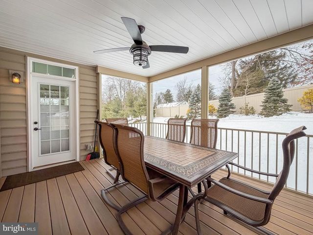 1024 SCHOOL LN, Southampton, PA 18966