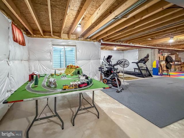 1024 SCHOOL LN, Southampton, PA 18966