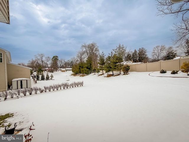 1024 SCHOOL LN, Southampton, PA 18966