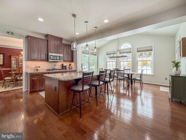 1024 SCHOOL LN, Southampton, PA 18966