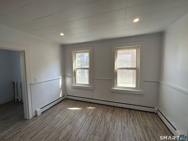 7 Hill Street 2, Ansonia, CT 06401