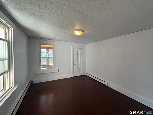7 Hill Street 2, Ansonia, CT 06401