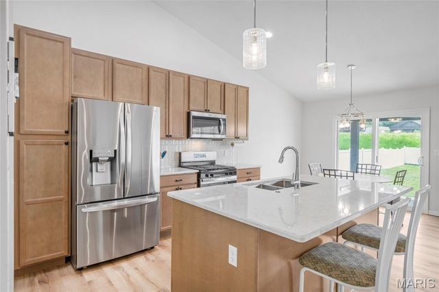 1542 Louisiana Drive, Herculaneum, MO 63048