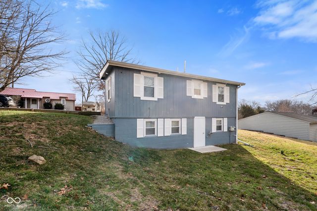 1932 Orchard Hill Road, Nashville, IN 47448