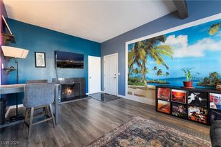 4391 Gannet Circle 10, Las Vegas, NV 89103