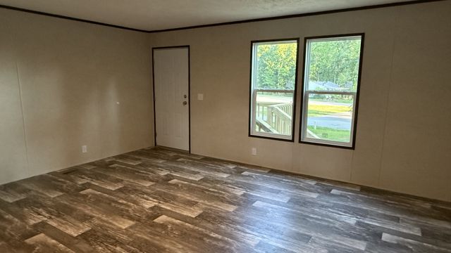 614 Burgess St, Livingston, TN 38570