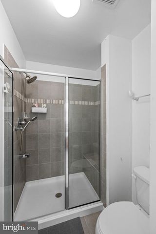 24 CHAMBERLAIN CT, Glen Mills, PA 19342