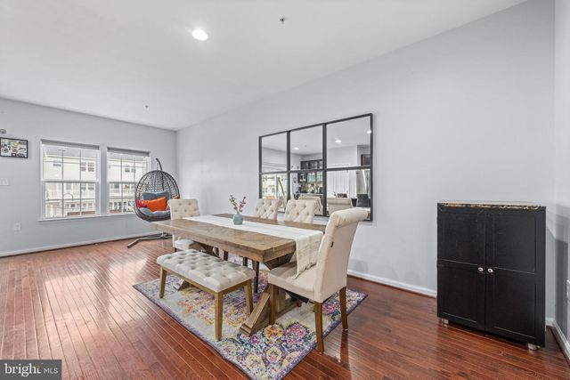 24 CHAMBERLAIN CT, Glen Mills, PA 19342