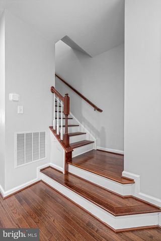 24 CHAMBERLAIN CT, Glen Mills, PA 19342
