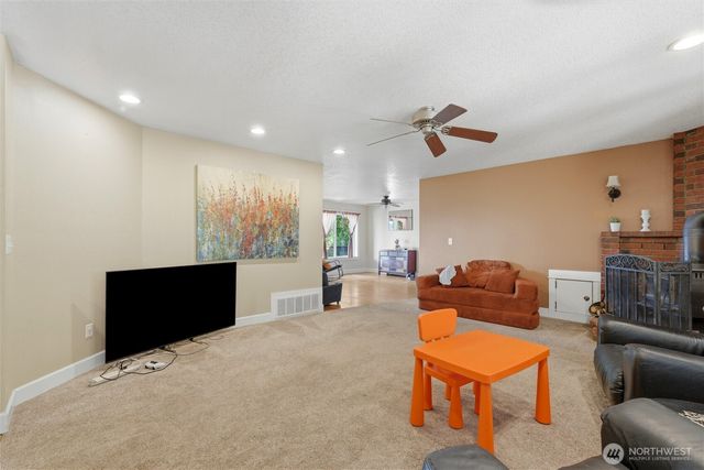 21013 NE 273rd Street, Battle Ground, WA 98604